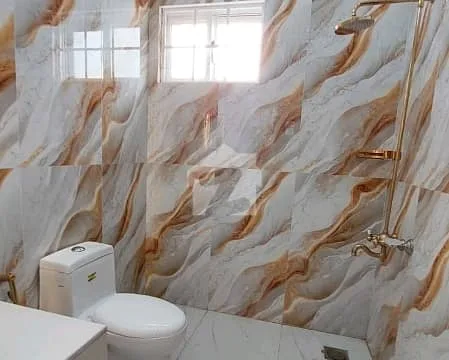 Ideal Investment Opportunity: House for Sale in Top City 1