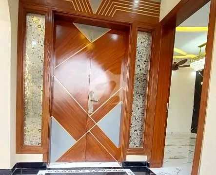 Ideal Investment Opportunity: House for Sale in Top City 1