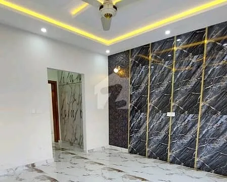 Ideal Investment Opportunity: House for Sale in Top City 1