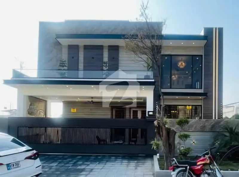 10 Marla Home for Sale in Prime Location Close to Mosque, Park & Market