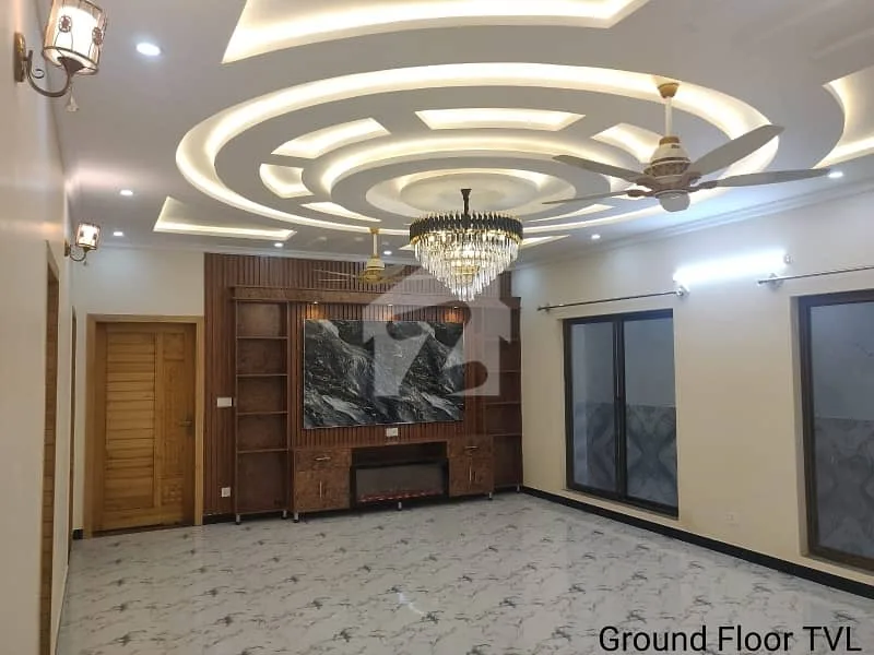 Attractive 10 Marla Home for Sale in Top City 1