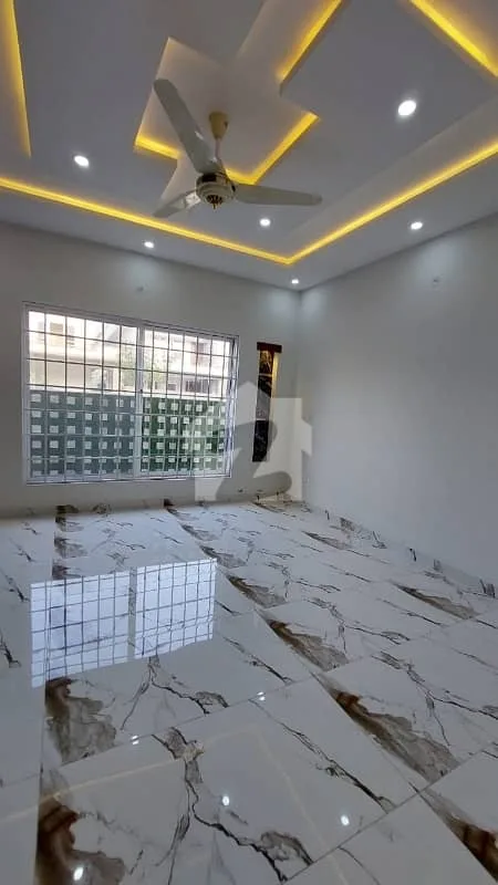 10 Marla House For Sale in Top City 1 - Block A