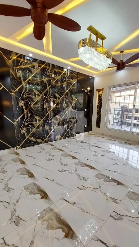 10 Marla House For Sale in Top City 1 - Block A