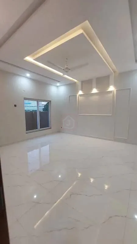 Stunning 1 Kanal Home Available in DHA Phase 2 Islamabad