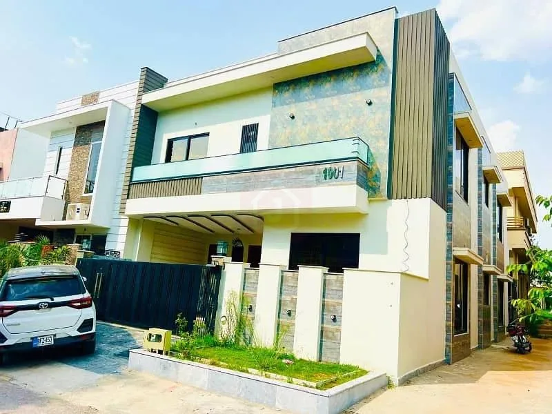8 Marla Corner House for Sale in Multi F-17, Islamabad