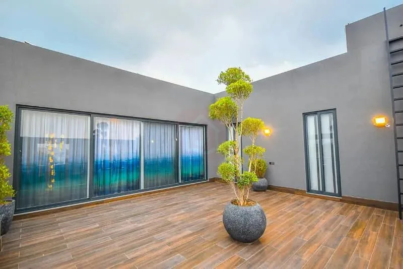 5 Marla Ultra Modern Villa Available for Sale in DHA