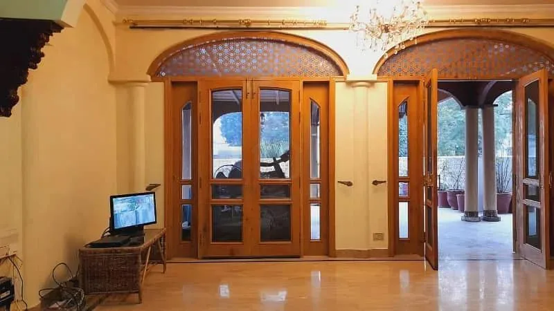 Spacious House Available in F-7 Islamabad - 666 Square Yards
