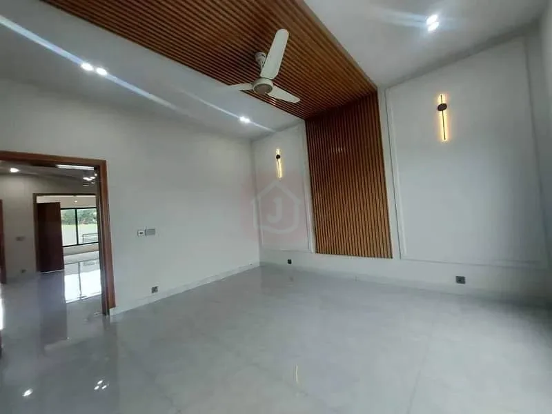 10 Marla Home Available in Zaraj Housing Scheme Islamabad Near Giga Mall DHA 2