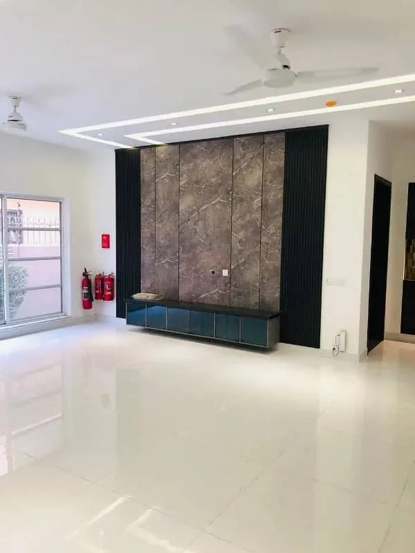 One Kanal Modern Bungalow for Sale in DHA Lahore with Solar and Servant Quarters