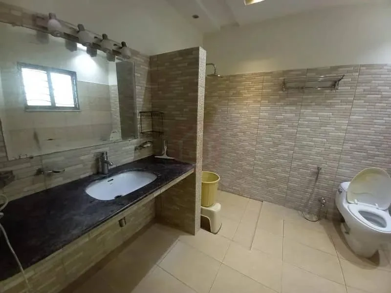 2 Kanal Beautiful Bungalow for Sale in DHA Lahore Near Park and Commercial Market