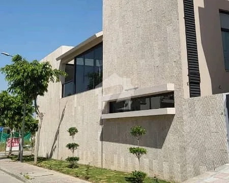 10 Marla Corner Home for Sale in Top City 1, Islamabad