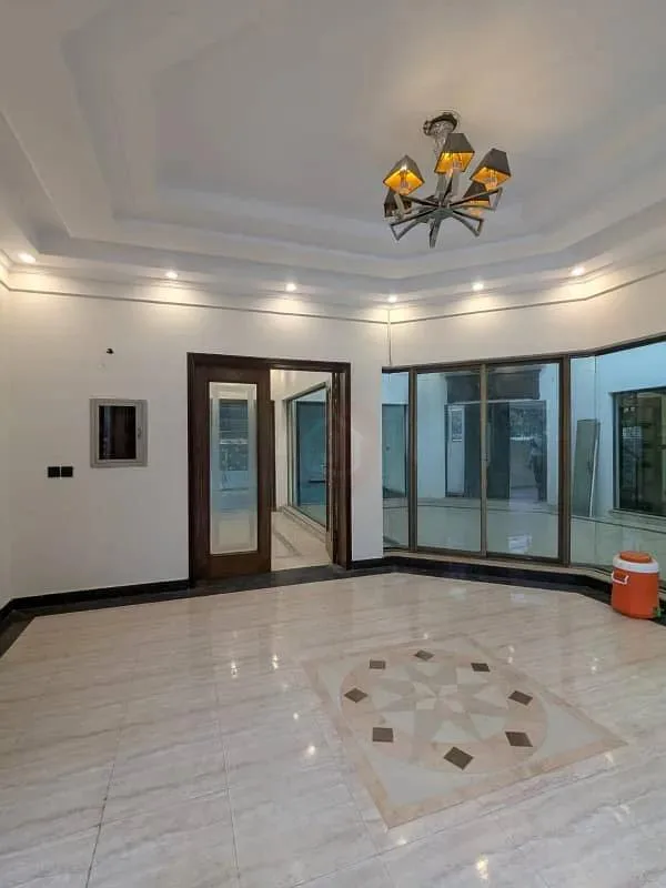 Stunning Owner-Built Bungalow in Prime DHA Lahore Location