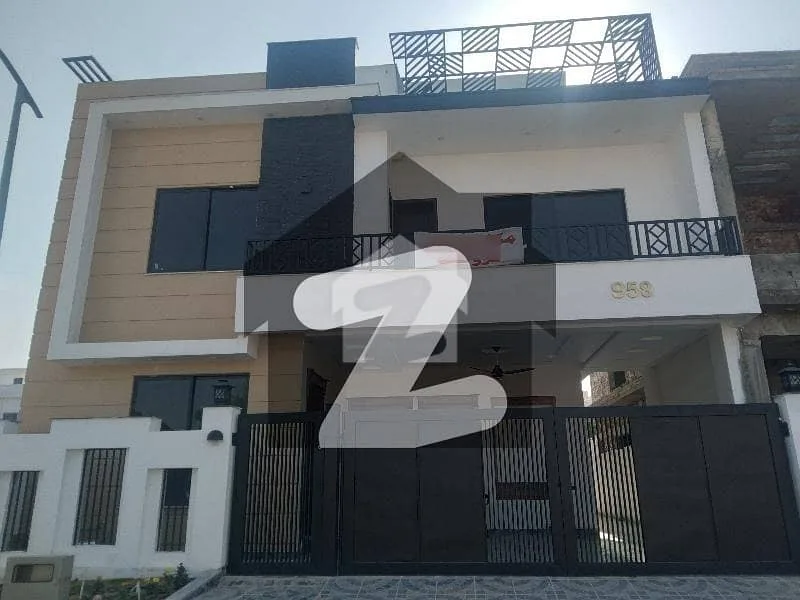 Corner House for Sale in Top City 1 Block D