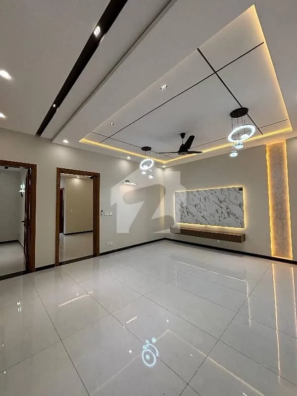 House for Sale on Main Double Road in Top City 1