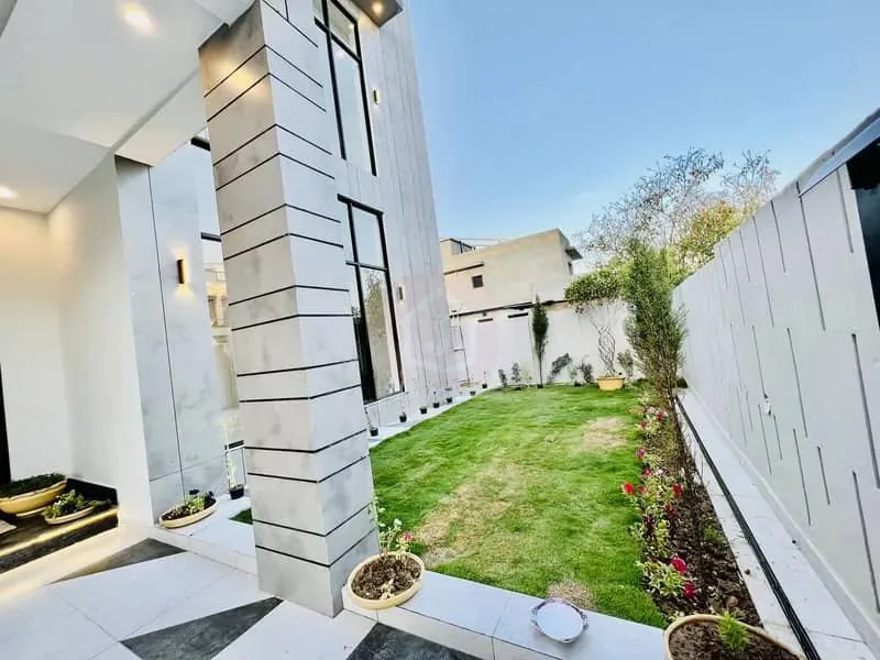 Stylish Home Available Near Jacranda Club