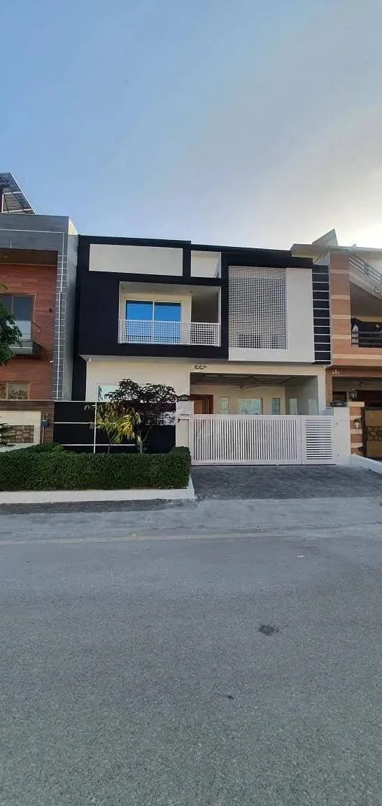 3-Year-Old 8 Marla House for Sale in Faisal Town, Islamabad