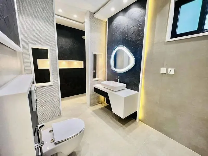 Brand New Luxurious Furnished House in DHA Phase 2