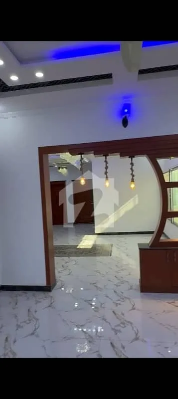 Spacious 20 Marla Home Available in Top City 1