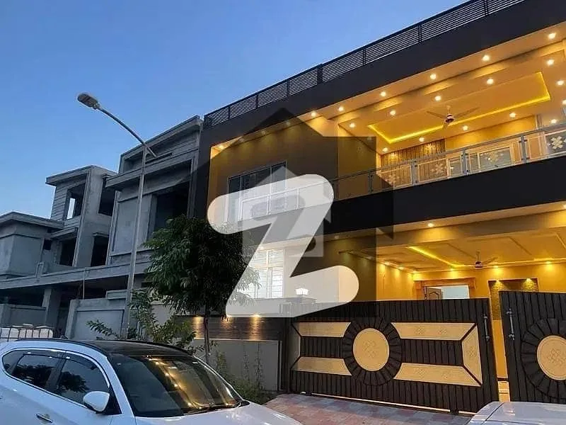 10 Marla House Available in Top City 1 - Block A