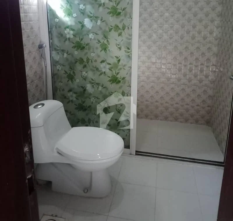 10 Marla Residence Available in Top City 1 - Block D