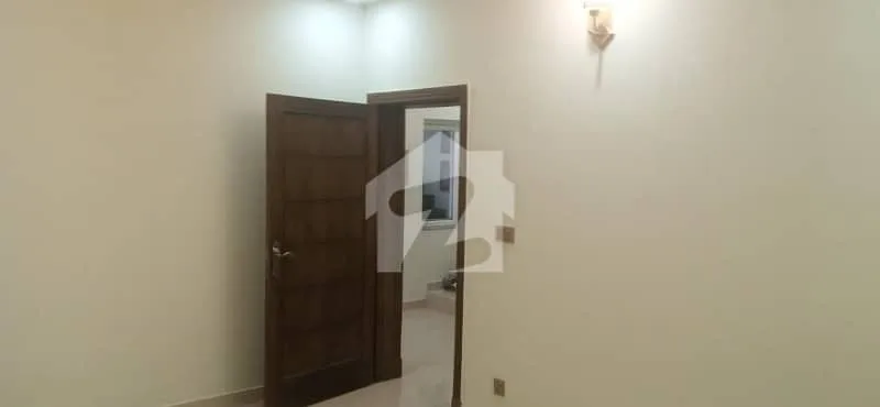 10 Marla Residence Available in Top City 1 - Block D