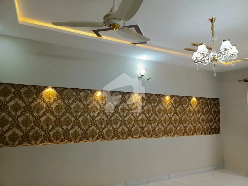 Brand New 10 Marla Sun-Faced Home in Top City 1