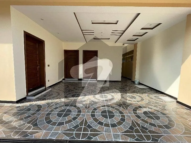 10 Marla Newly Constructed Home Available for Purchase