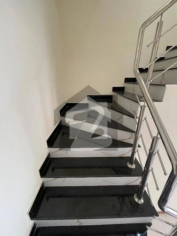10 Marla Newly Constructed Home Available for Purchase
