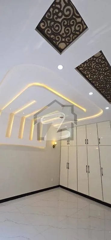 House Available on Main Boulevard in Top City 1