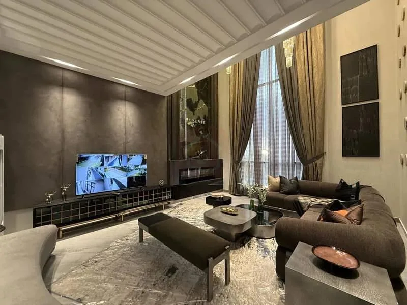 Stunning Fully Furnished 1 Kanal House for Sale Near DOLMEN