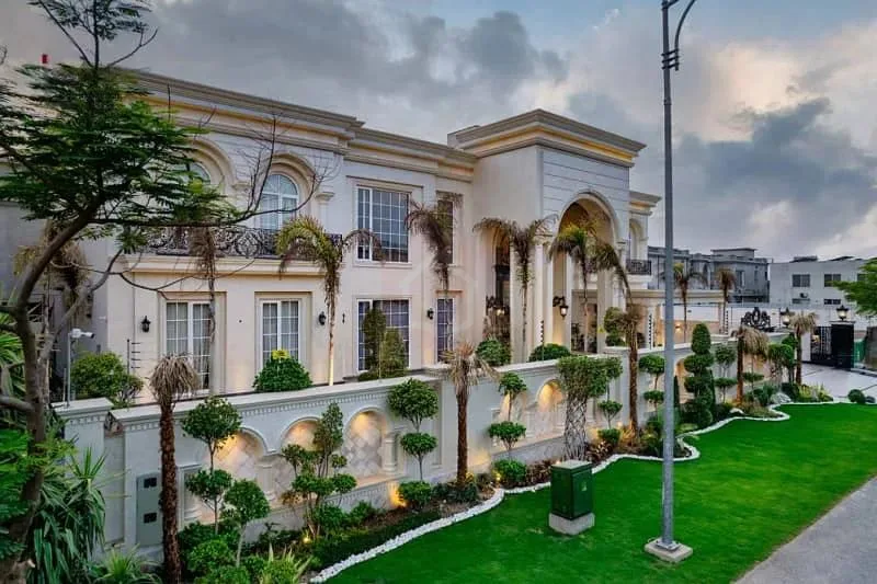 Fully Furnished 2 Kanal Bungalow with Home Theater in DHA Lahore