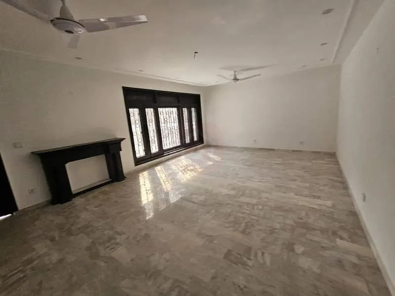 Old Corner House 1777 Available For Sale