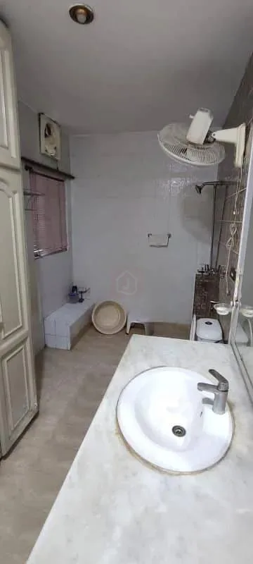 One Kanal Modern Bungalow Available in DHA Lahore Near Park and Market