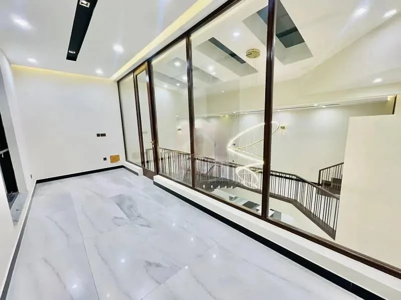 1 Kanal Attractive House Available For Sale In DHA Phase 2