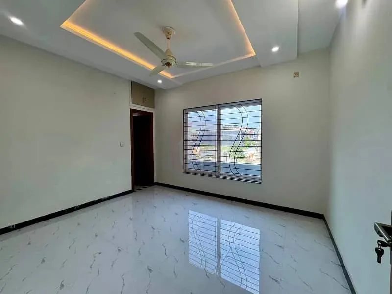 Luxury 8 Marla Home Available in Faisal Town Block A