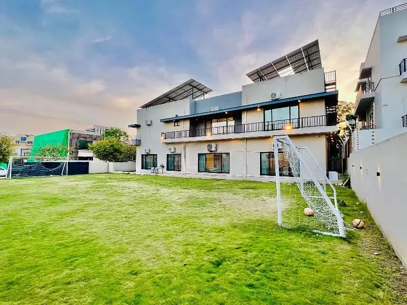 Stunning 40 Marla Designer Home Available with Large Lawn