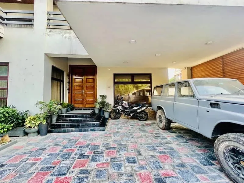 Secondhand Owner-Built House Available for Purchase