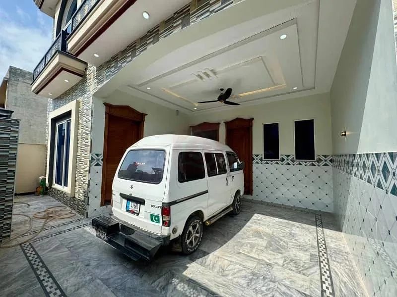 Luxury 8 Marla Home Available in Faisal Town Block A