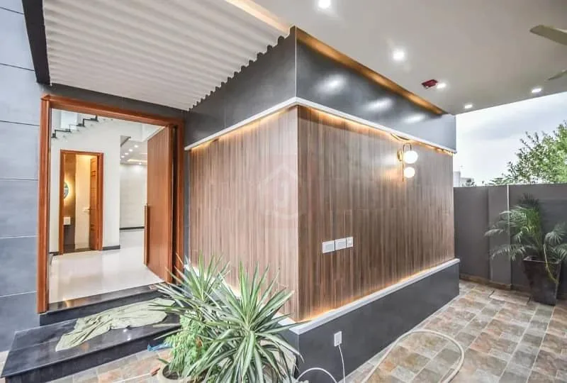 Stylish 7.5 Marla Home Available for Purchase in DHA Lahore