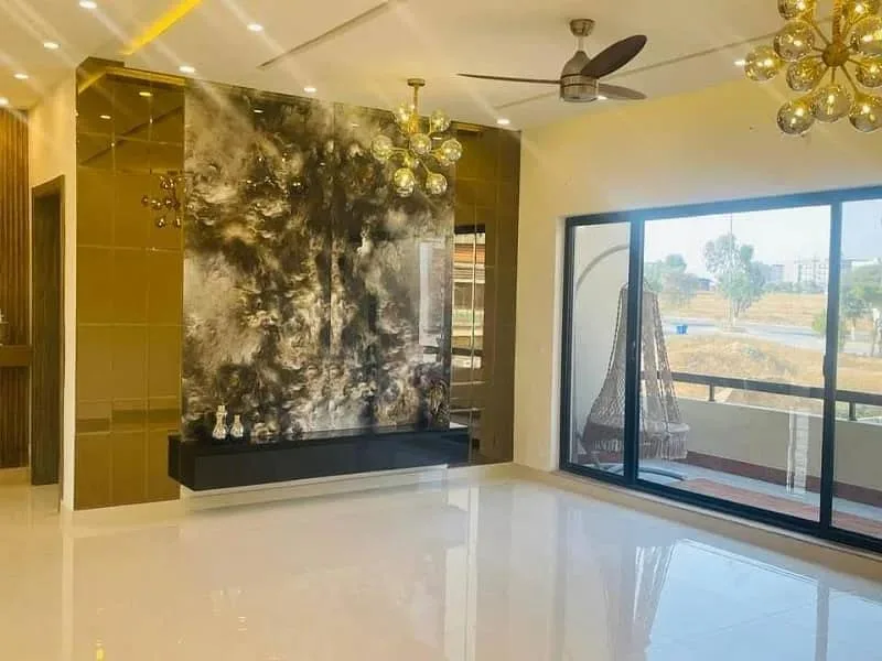 10 Marla Home for Sale in Prime Location Close to Mosque, Park & Market