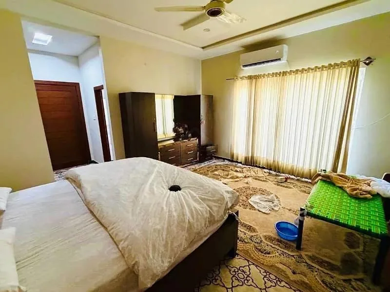 1 Kanal Corner House & Plot for Sale in Multi F-17, Islamabad