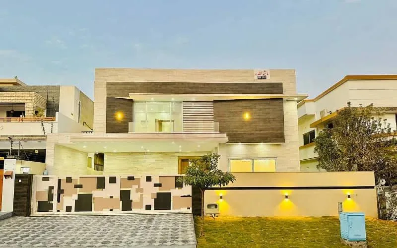 Beautifully Designed House for Sale in DHA Defence