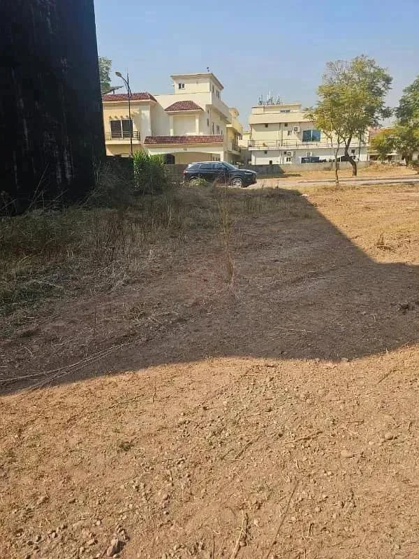 Prime 10 Marla Plot Available in Sector A, Bahria Enclave Islamabad
