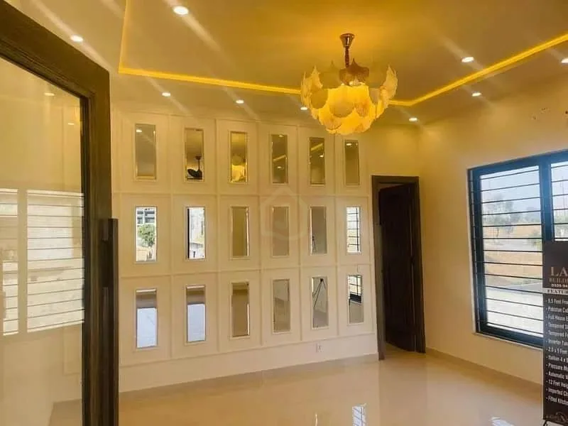 10 Marla Home for Sale in Prime Location Close to Mosque, Park & Market
