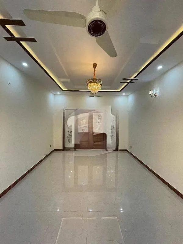 10 Marla Newly Constructed Home Available for Purchase