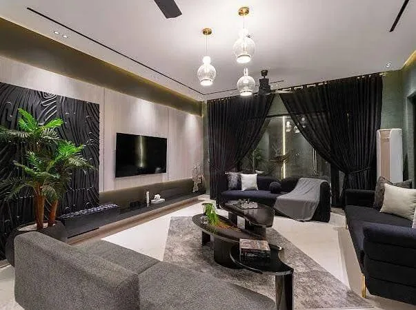 Stunning One Kanal Luxury Bungalow with Full Basement in DHA Lahore