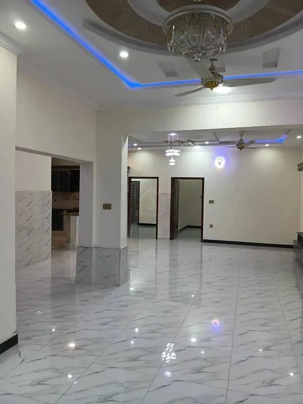 Central House Available in Top City 1 - Block I