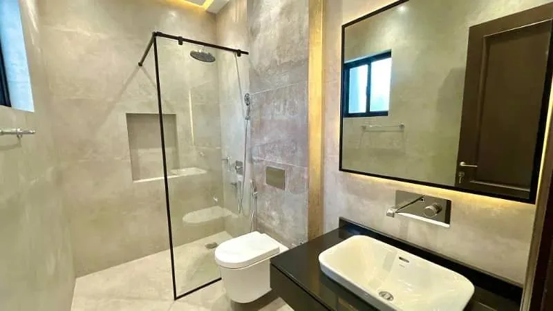 Luxurious 5 Marla House Available in DHA Phase 5, Islamabad