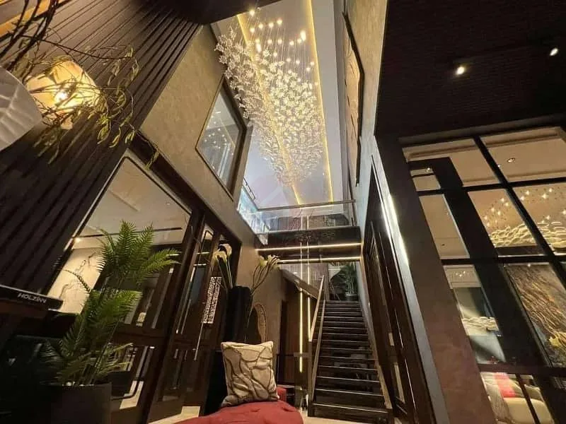 Stunning One Kanal Ultra-Modern Bungalow with Basement in DHA Lahore