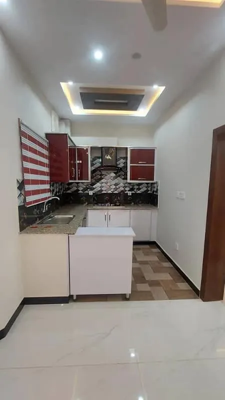 Elegant 5 Marla Home Available in DHA Defence